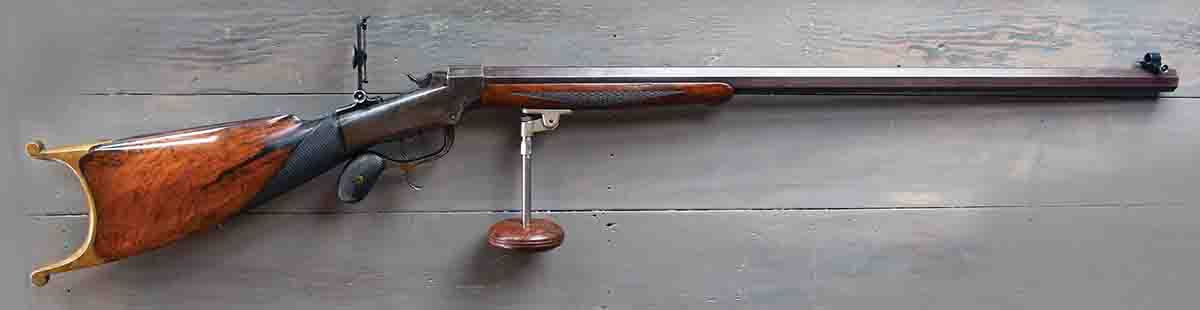 .32-40 Ballard-Schoyen No. 6 Schuetzen rifle with Pope palm rest. The rifle has a 32-inch, four-weight barrel and weighs 15 pounds. On the palm rest it weighs 17 pounds.